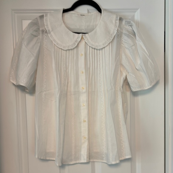 Universal Thread White Blouse with Peter Pan Collar - Picture 1 of 1